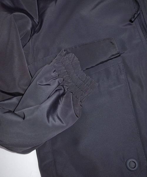 rovtski（ロフトスキー）の「【ビッグシルエット】SPIRITUAL　PKT MOOK ZIP PARKA（その他アウター・メンズ・ブラック・FREE）」の6枚目の写真