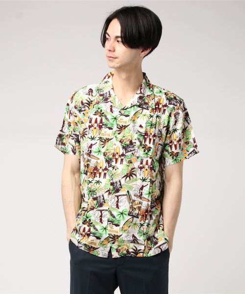 STYLEBLOCK（スタイルブロック）の「総柄開襟オープンカラーレーヨンアロハシャツ（シャツ/ブラウス・メンズ・ホワイト/ベージュ/パープル/レッド/ホワイト系その他/ブラック系その他/ブルー系その他/ブラック系その他2/ブラック系その他3/ブラック系その他4/ブラック系その他5/ブルー系その他2/ブルー系その他3/ブルー系その他4・LL/M/L）」の3枚目の写真