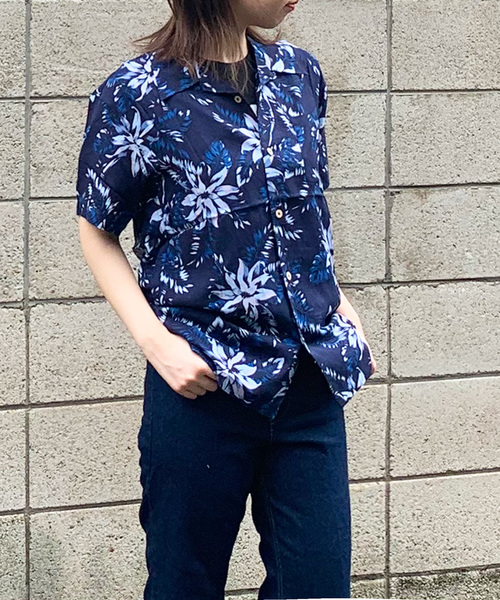 STYLEBLOCK（スタイルブロック）の「総柄開襟オープンカラーレーヨンアロハシャツ（シャツ/ブラウス・メンズ・ホワイト/ベージュ/パープル/レッド/ホワイト系その他/ブラック系その他/ブルー系その他/ブラック系その他2/ブラック系その他3/ブラック系その他4/ブラック系その他5/ブルー系その他2/ブルー系その他3/ブルー系その他4・LL/M/L）」の20枚目の写真