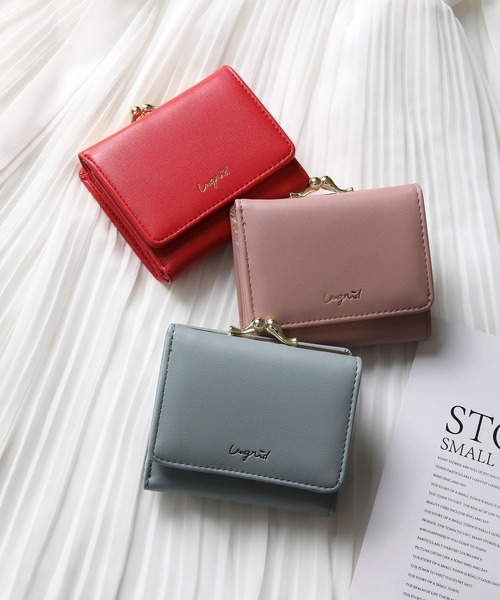 Ungrid（アングリッド）の「【Ungrid/アングリッド】　スムースガマ口ウォレット（財布・レディース・キャメル/ベージュ/ブラック/アイボリー/カーキ/ダークブラウン/ネイビー/パープル/ワイン/ゴールド/スモークピンク/ブルー系その他/レッド/ベージュ系その他/オリーブ・FREE）」の16枚目の写真