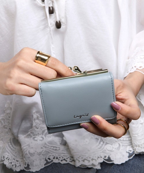 Ungrid（アングリッド）の「【Ungrid/アングリッド】　スムースガマ口ウォレット（財布・レディース・キャメル/ベージュ/ブラック/アイボリー/カーキ/ダークブラウン/ネイビー/パープル/ワイン/ゴールド/スモークピンク/ブルー系その他/レッド/ベージュ系その他/オリーブ・FREE）」の17枚目の写真