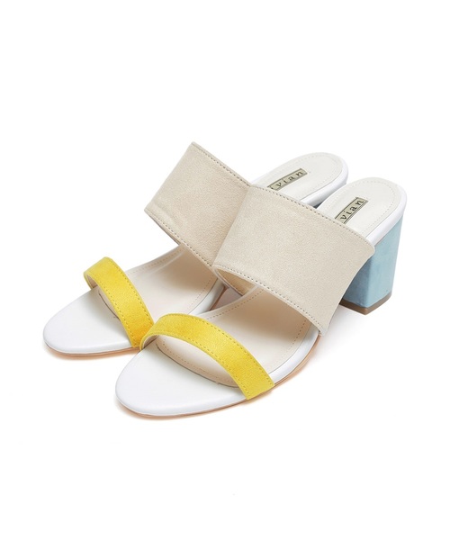 VIVIAN（ヴィヴィアン）の「バイカラーチャンキーヒールサンダル（サンダル・レディース・シルバー系その他3/イエロー×ブラック/霜降りグレー/ダークブラック/ホワイト×シルバー/ライトベージュ/アイボリー/ブラック×シルバー/ホワイト×グリーン/レオパード/その他3/その他5・M/L/LL/S）」の18枚目の写真