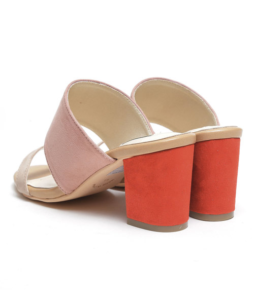 VIVIAN（ヴィヴィアン）の「バイカラーチャンキーヒールサンダル（サンダル・レディース・シルバー系その他3/イエロー×ブラック/霜降りグレー/ダークブラック/ホワイト×シルバー/ライトベージュ/アイボリー/ブラック×シルバー/ホワイト×グリーン/レオパード/その他3/その他5・M/L/LL/S）」の22枚目の写真