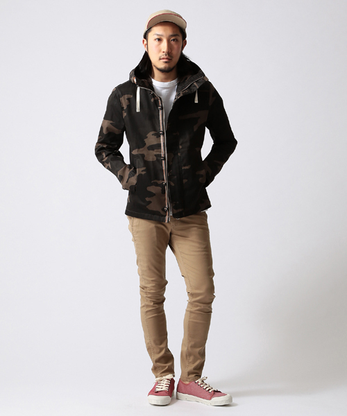 BEAMS（ビームス）の「○BEAMS / ハイストレッチ スキニーチノ（チノパンツ・メンズ・ブラック/ベージュ/ネイビー/ブルー系その他/ブラウン系その他/ブラック系その他・SMALL/MEDIUM/X-LARGE/LARGE）」の13枚目の写真