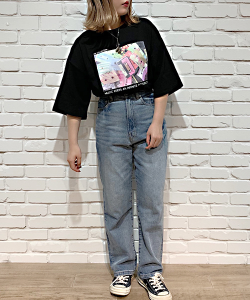 apres jour(アプレジュール)の「アソートフォトBIG Tシャツ【ZOZOTOWN限定アイテム】(Tシャツ/カットソー・レディース・ブラック/オフホワイト/その他/ホワイト系その他/ホワイト系その他2・フリー)」の17枚目の写真