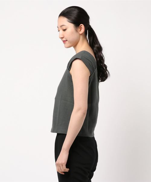 KOBE LETTUCE（コウベレタス）の「綿100%アシメデザインカットソートップス（Tシャツ/カットソー・レディース・オフホワイト/ブラック系その他/ホワイト×ネイビー/ダークオレンジ/ブルー・FREE）」の6枚目の写真