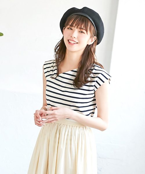 KOBE LETTUCE（コウベレタス）の「綿100%アシメデザインカットソートップス（Tシャツ/カットソー・レディース・オフホワイト/ブラック系その他/ホワイト×ネイビー/ダークオレンジ/ブルー・FREE）」の3枚目の写真
