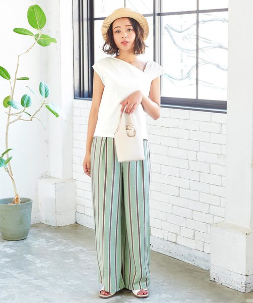 KOBE LETTUCE（コウベレタス）の「綿100%アシメデザインカットソートップス（Tシャツ/カットソー・レディース・オフホワイト/ブラック系その他/ホワイト×ネイビー/ダークオレンジ/ブルー・FREE）」の11枚目の写真