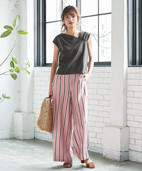 KOBE LETTUCE（コウベレタス）の「綿100%アシメデザインカットソートップス（Tシャツ/カットソー・レディース・オフホワイト/ブラック系その他/ホワイト×ネイビー/ダークオレンジ/ブルー・FREE）」の15枚目の写真