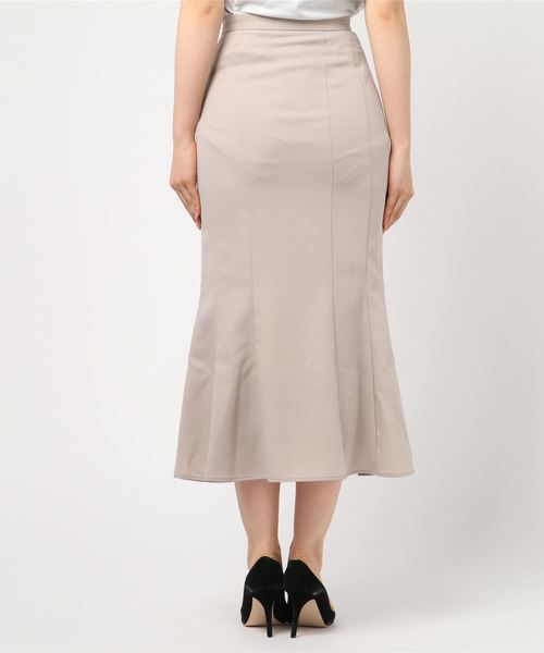 CLANE(クラネ)の「MERMAID LONG SKIRT(スカート・レディース・ブラック/ベージュ/イエロー・1/0/2)」の4枚目の写真