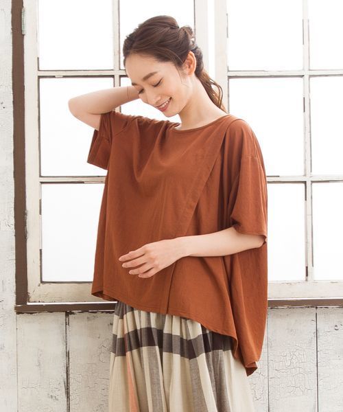 sabstreet my standard(サブストリートマイスタンダード)の「【接触冷感】【UVカット】イレヘムデザインカットソー【大きいサイズ対応】【15号(3L)】(Tシャツ/カットソー・レディース・ベージュ/ブラウン/カーキ/ブルー・15号)」の1枚目の写真
