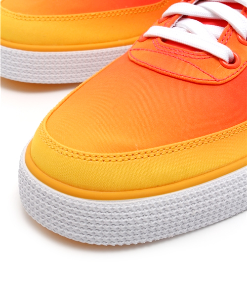 NIKE(ナイキ)の「ナイキ エアフォース1 サマーパック NIKE AIR FORCE 1 AC BR QS 694861-800(スニーカー・メンズ・オレンジ・26.5cm/28cm/27cm/27.5cm)」の5枚目の写真