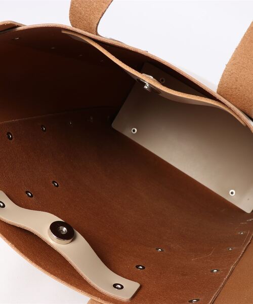未使用 Hender Scheme ハンドバック　ブラウン Hender Scheme（エンダースキーマ）の「piano bag medium