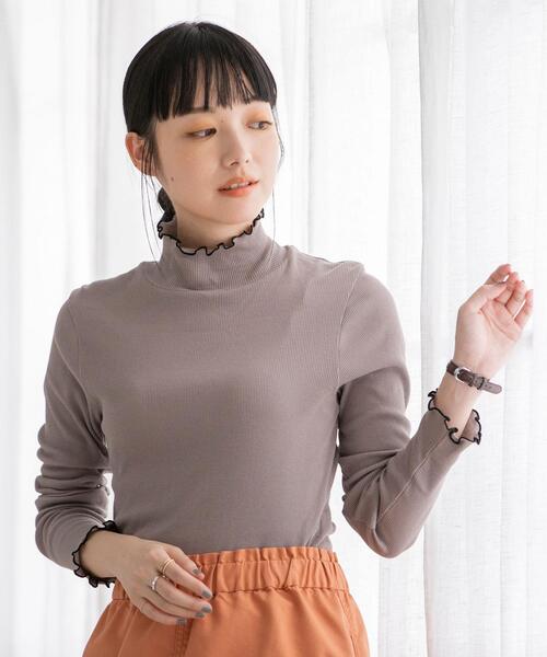 coen（コーエン）の「【WEB限定カラー】コットンメロウタートルネックカットソー（Tシャツ/カットソー・レディース・ネイビー/イエロー/その他1/その他3/ライラック/グレー/その他2/ブラック/オフホワイト/その他4/パープル・LARGE/MEDIUM）」の12枚目の写真