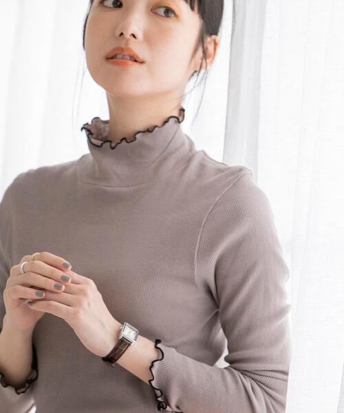 coen（コーエン）の「【WEB限定カラー】コットンメロウタートルネックカットソー（Tシャツ/カットソー・レディース・ネイビー/イエロー/その他1/その他3/ライラック/グレー/その他2/ブラック/オフホワイト/その他4/パープル・LARGE/MEDIUM）」の13枚目の写真