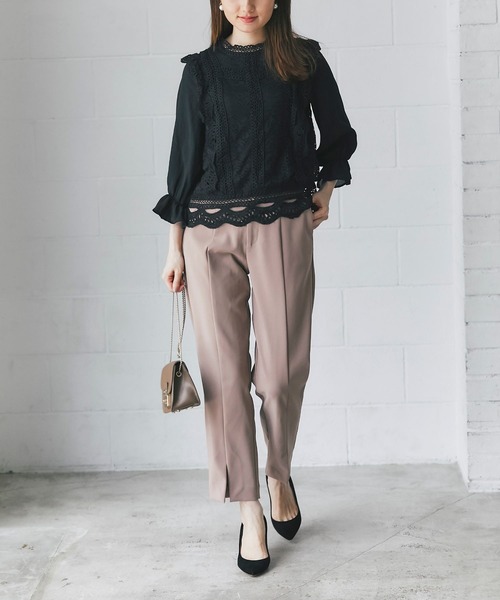 tocco closet（トッコ　クローゼット）の「センタースリットテーパードパンツ≪tocco closet luxe≫（その他パンツ・レディース・モカ/ブラック・M）」の11枚目の写真