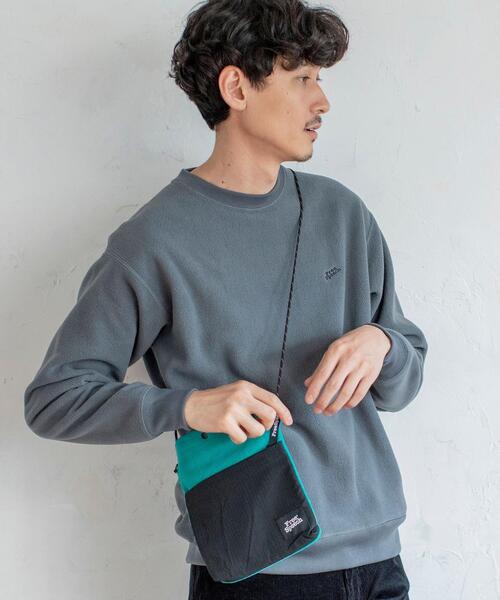 coen（コーエン）の「FreeSpeech(フリースピーチ)別注マイクロフリースサコッシュ（ショルダーバッグ・メンズ・オフホワイト/ブラック/グレー/ケリー/パープル・FREE）」の4枚目の写真