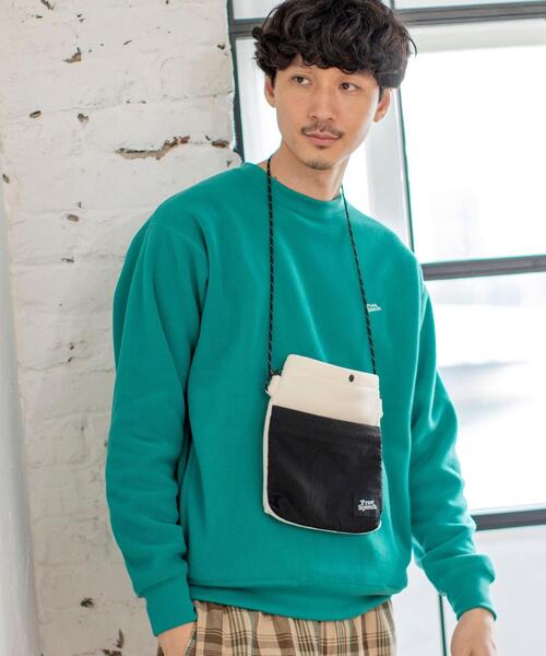 coen（コーエン）の「FreeSpeech(フリースピーチ)別注マイクロフリースサコッシュ（ショルダーバッグ・メンズ・オフホワイト/ブラック/グレー/ケリー/パープル・FREE）」の7枚目の写真