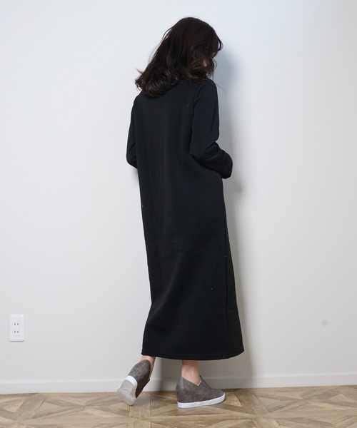 shopnikoniko（ショップニコニコ）の「裏起毛フードワンピース（ワンピース・レディース・ブラック/グレー/カーキ/チャコール・フリー）」の12枚目の写真