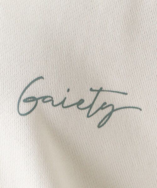 SHOO・LA・RUE(シューラルー)の「◆【M-3L】USAコットンロゴBIGプルオーバー(スウェット・レディース・チャコールグレー/ベージュ/ホワイト系/ライトオレンジ系・04/05/03/02)」の11枚目の写真