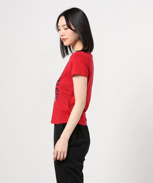 Guess(ゲス)の「GUESS Originals x PLEASURES Kiss Baby Tee(Tシャツ/カットソー・レディース・ホワイト/ブラック/レッド・MEDIUM/X-SMALL/SMALL)」の16枚目の写真