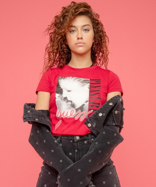 Guess(ゲス)の「GUESS Originals x PLEASURES Kiss Baby Tee(Tシャツ/カットソー・レディース・ホワイト/ブラック/レッド・MEDIUM/X-SMALL/SMALL)」の14枚目の写真