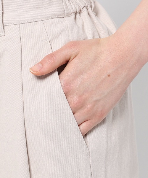 GLOBAL WORK（グローバルワーク）の「スラウチライトチノパンツ/938952（チノパンツ・レディース・アイボリー/ブラウン/ネイビー・SMALL/MEDIUM/LARGE）」の20枚目の写真