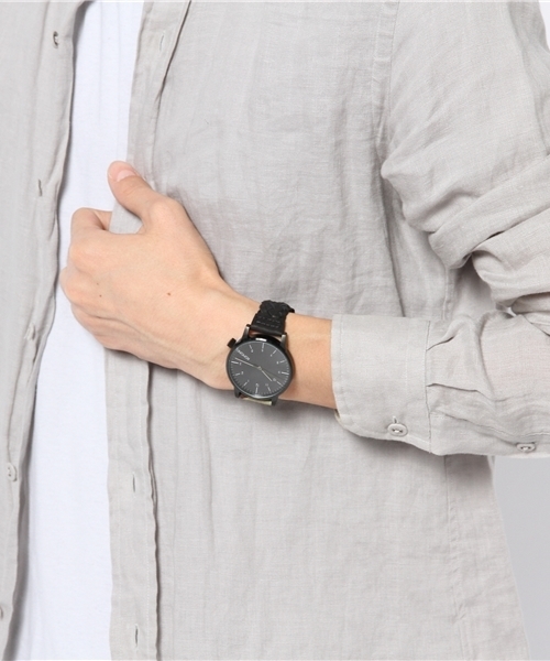 KOMONO.（コモノ）の「ユニセックス コモノ 腕時計 ペイズリー チェック カモフラ柄 KOMONO WINSTON GALORE（アナログ腕時計・レディース・ブラック/グレー/チャコールグレー/レッド・ONE SIZE）」の5枚目の写真