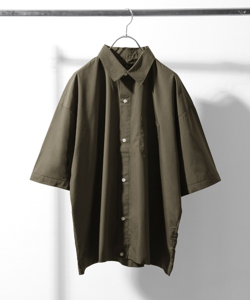 ZIP FIVE(ジップファイブ)の「【ZIP FIVE】高密度T/Cブロードビックシルエット半端袖シャツ(シャツ/ブラウス・メンズ・ベージュ/ブルー/ブラック系/ネイビー系/ブラック/オリーブ/ダークネイビー/ブラック系3/パープル/チャコールグレー×ブラック/ブラック系1/オフホワイト/チャコール/ブラック系2・LARGE/MEDIUM)」の11枚目の写真