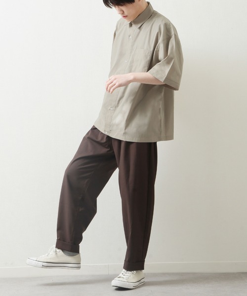 ZIP FIVE(ジップファイブ)の「【ZIP FIVE】高密度T/Cブロードビックシルエット半端袖シャツ(シャツ/ブラウス・メンズ・ベージュ/ブルー/ブラック系/ネイビー系/ブラック/オリーブ/ダークネイビー/ブラック系3/パープル/チャコールグレー×ブラック/ブラック系1/オフホワイト/チャコール/ブラック系2・LARGE/MEDIUM)」の17枚目の写真