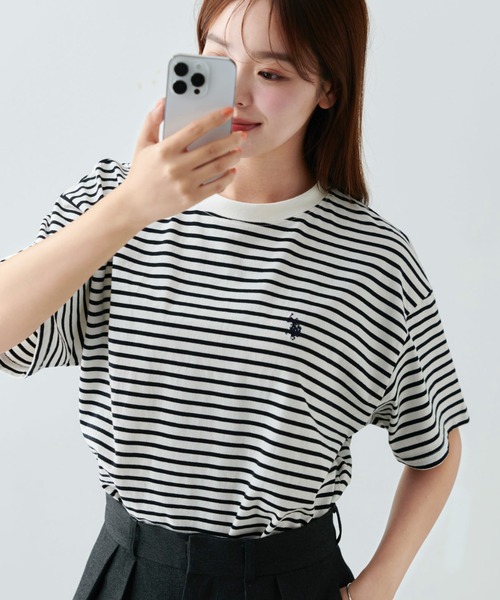 U.S. POLO ASSN.(ユーエスポロアッスン)の「∴WEGO/U.S. POLO ASSN.別注ワンポイントTシャツ(Tシャツ/カットソー・レディース・スミクロ/ホワイト/ダークグリーン/その他2/その他1/その他3/グリーン系その他5/ブルー系その他5/ネイビー/ワイン/ブラウン系その他5/その他4/オートミール/ホワイト系その他5/その他5/オフホワイト/ホワイト系その他・FREE)」の1枚目の写真