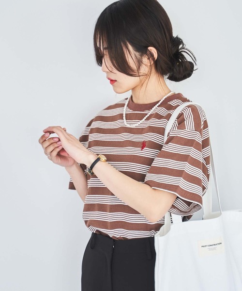 U.S. POLO ASSN.(ユーエスポロアッスン)の「∴WEGO/U.S. POLO ASSN.別注ワンポイントTシャツ(Tシャツ/カットソー・レディース・スミクロ/ホワイト/ダークグリーン/その他2/その他1/その他3/グリーン系その他5/ブルー系その他5/ネイビー/ワイン/ブラウン系その他5/その他4/オートミール/ホワイト系その他5/その他5/オフホワイト/ホワイト系その他・FREE)」の6枚目の写真