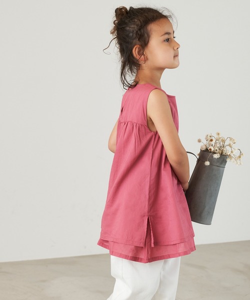 &yam(アンドヤム)の「コットンボイルバックデザインノースリーブブラウス(シャツ/ブラウス・キッズ・ピンク/グリーン/ブラウン・150-160cm/140-150cm/120-130cm/130-140cm/110-120cm)」の15枚目の写真