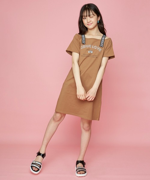 JENNI love（ジェニィラブ）の「接触冷感肩あきロゴテープワンピース（ワンピース・キッズ・ピンク/ブラウン/ミント・150cm/160cm/140cm/130cm）」の7枚目の写真