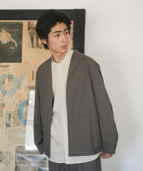 CRAFT STANDARD BOUTIQUE（クラフトスタンダードブティック）の「TR/PU ボタンレスシャツ　＊◇（シャツ/ブラウス・メンズ・ベージュ系その他/ブラック/グレー系その他3・LL/M/L）」の3枚目の写真