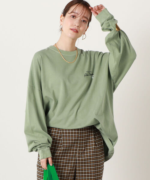 NOLLEY’S（ノーリーズ）の「【GOOD ROCK SPEED/グッドロックスピード】PHOTO BIG ロングスリーブTシャツ（Tシャツ/カットソー・レディース・ベージュ/オフホワイト/オリーブ・FREE）」の19枚目の写真
