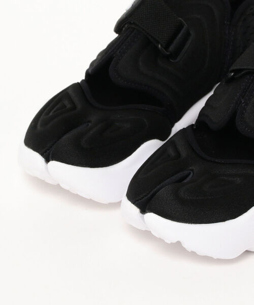 NIKE（ナイキ）の「NIKE / ウィメンズ アクア リフト①（スニーカー・レディース・ホワイト/ブラック・25/24.5/23.5/24/23）」の5枚目の写真