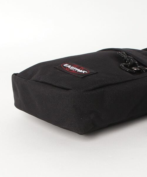 EASTPAK（イーストパック ）の「【EASTPAK】THE ONE　ベーシックミニショルダー　14612400（ショルダーバッグ・メンズ・ブラック/ワイン/ブラック系その他2/レッド/ネイビー/ダークグリーン/ブルー/グレー/カーキ/マルチ/グリーン・FREE）」の15枚目の写真