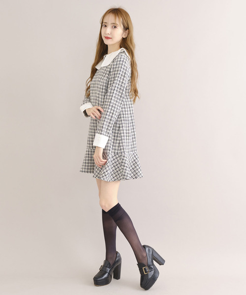 TITTY&CO.（ティティーアンドコー）の「【TITTY&CO.】2WAYツイードワンピース（ワンピース・レディース・ブルー/ブラック・MEDIUM/SMALL）」の4枚目の写真