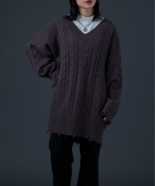 Ellno Loset（エルノロゼット）の「ダメージケーブルBIGニット（ニット/セーター・メンズ・ブラック/パープル・MEDIUM/LARGE）」の2枚目の写真