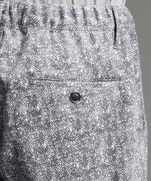HIDEAWAYS NICOLE（ハイダウェイニコル）の「ヘリンボン柄スウェードワイドパンツ（その他パンツ・メンズ・チャコールグレー/ブラック/ネイビー・SMALL/MEDIUM/LARGE/X-LARGE）」の11枚目の写真