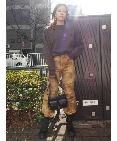 EVRIS（エヴリス）の「ブリーチストレートパンツ（デニムパンツ・レディース・ベージュ/ブラック・SMALL/MEDIUM）」の17枚目の写真