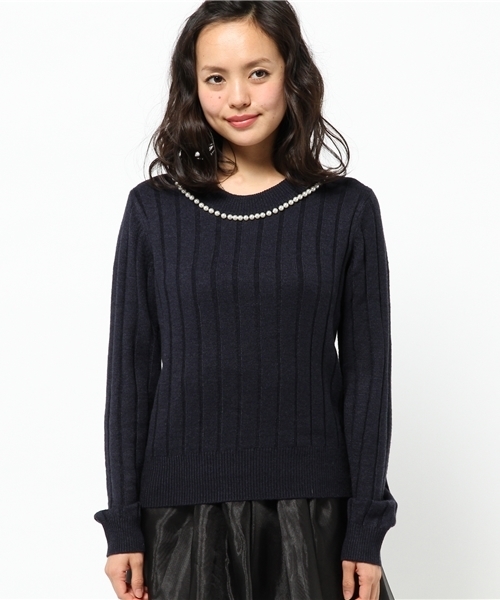 Heather(ヘザー)の「パールネックニットプルオーバー 557996(ニット/セーター・レディース・オフホワイト/ブラウン系その他/サックスブルー/ネイビー・FREE)」の5枚目の写真