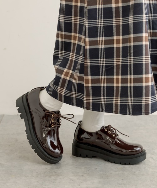 OLIVE des OLIVE(オリーブデオリーブ)の「タンク底レースアップ(その他シューズ・レディース・ダークブラウン/ブラック/ダークベージュ・SMALL/LARGE/MEDIUM)」の10枚目の写真