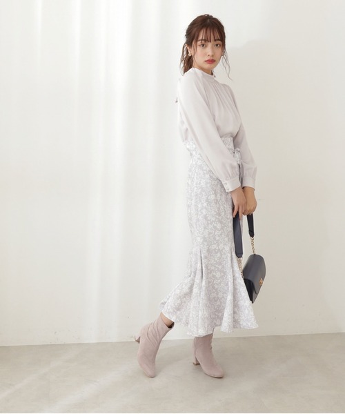 PROPORTION BODY DRESSING（プロポーションボディドレッシング）の「バックリボンブラウス / 1212110101（シャツ/ブラウス・レディース・オフホワイト/ブルー/グレー・MEDIUM/SMALL）」の5枚目の写真