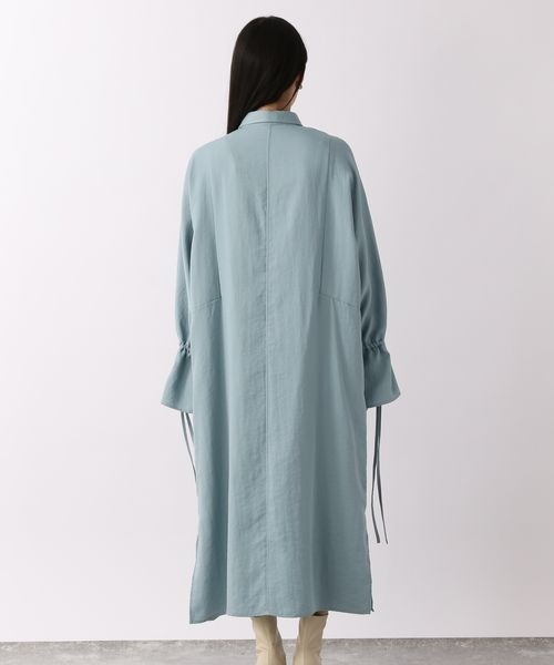 LOWRYS FARM（ローリーズファーム）の「オックスソデフリルシャツワンピース　262582（ワンピース・レディース・チャコールグレー/ベージュ/ブルー・FREE）」の10枚目の写真