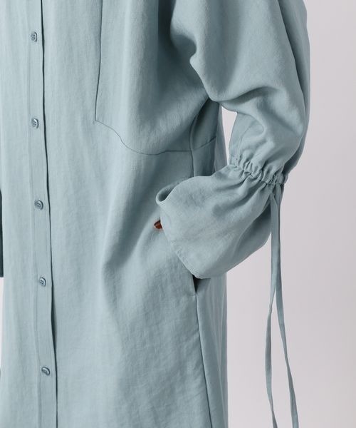 LOWRYS FARM（ローリーズファーム）の「オックスソデフリルシャツワンピース　262582（ワンピース・レディース・チャコールグレー/ベージュ/ブルー・FREE）」の14枚目の写真