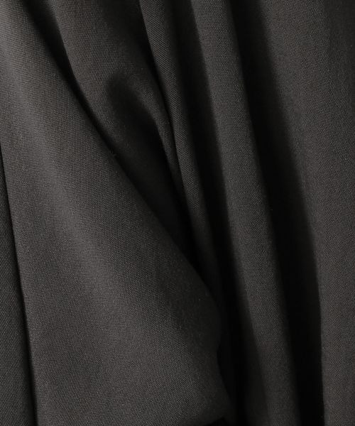 LOWRYS FARM（ローリーズファーム）の「オックスソデフリルシャツワンピース　262582（ワンピース・レディース・チャコールグレー/ベージュ/ブルー・FREE）」の18枚目の写真