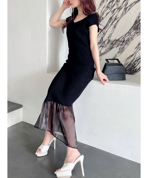 RESEXXY（リゼクシー）の「裾シアーマーメイドワンピース（ワンピース・レディース・ブラック/ブルー/アイボリー・FREE）」の3枚目の写真