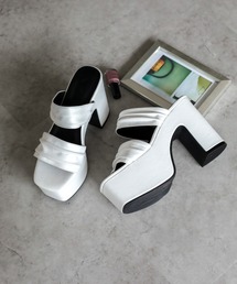 VIVIAN（ヴィヴィアン）の「厚底プラットフォームワイドギャザーサンダル　ZOZOTOWN+オフィシャルサイト限定商品（サンダル）」